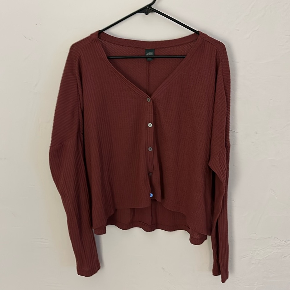 Maroon, waffle long sleeve shirt